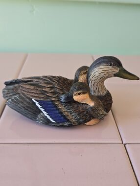 Hand-Painted Duck Family Figurine in Brown and Blue